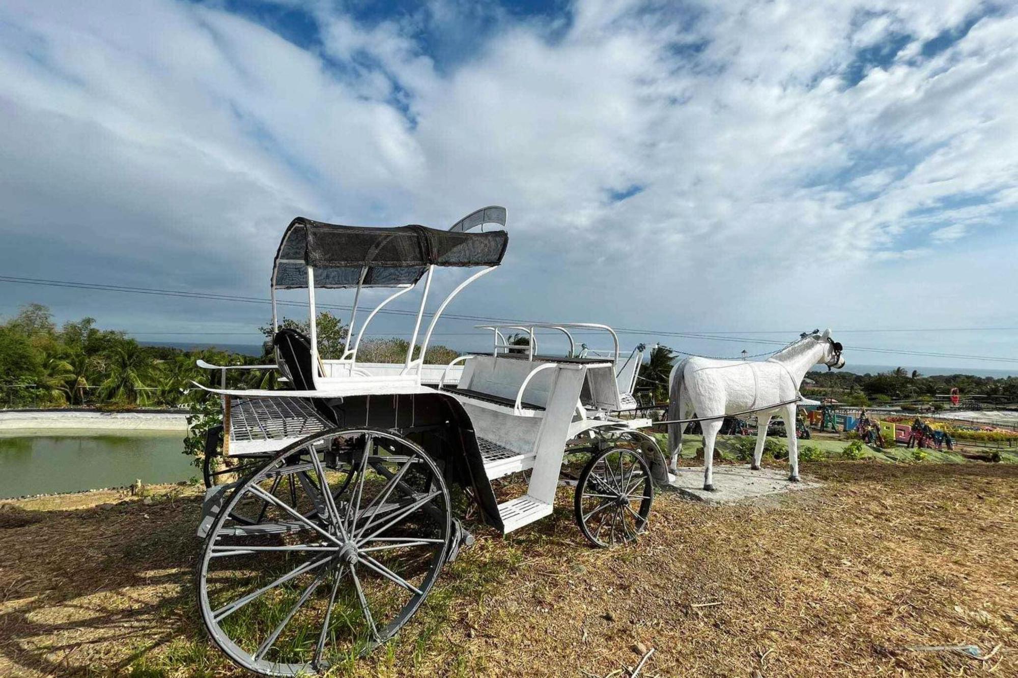 Garin Farm Pilgrimage Resort Powered By Cocotel San Joaquin Екстер'єр фото